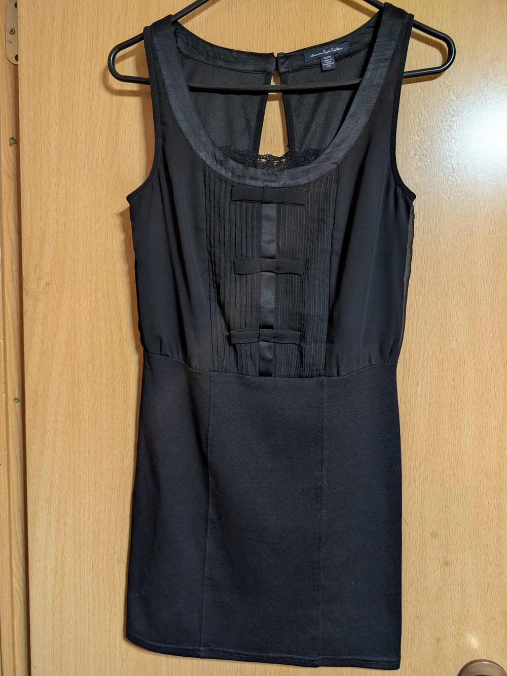 American Eagle Outfitters Black Sleeveless Bow-Front Dress